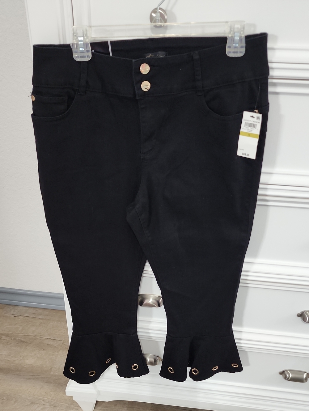 Thalia Sodi Black Capris with Ruffle Hem and Gold Accents